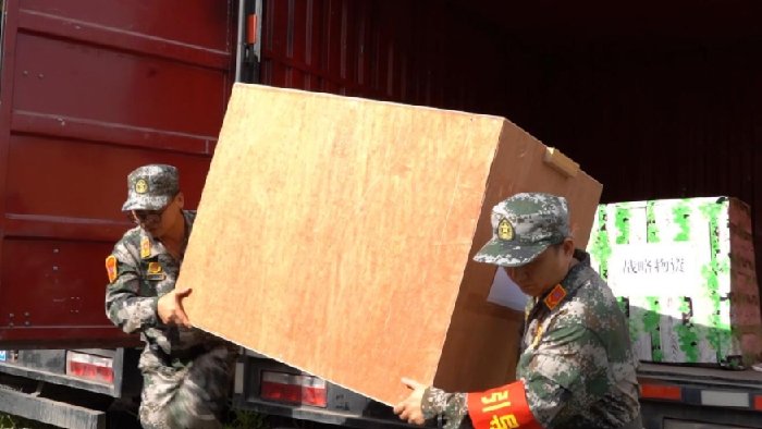 如果郊外临时布设安防系统，没有电怎么办？专家：便携式激光对射