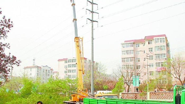 高压线防外力破坏系统：雷达预警危险，助力施工远离触电风险！