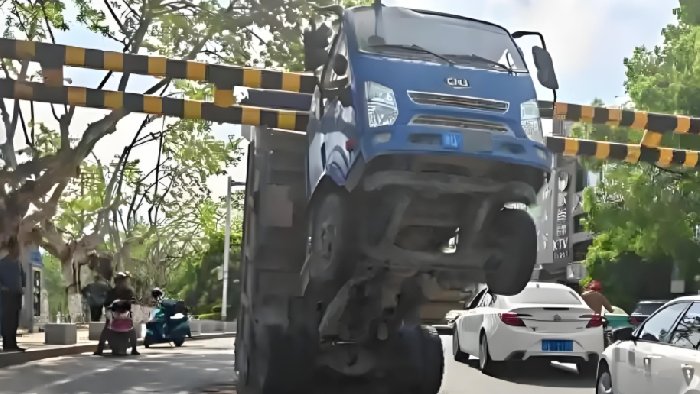 超高预警系列全方案，铁路桥、隧道、桥梁，总有一种符合需求！