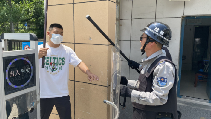 校园安全开学新防线，脉冲电子围栏报警系统，防范翻越围墙入侵！