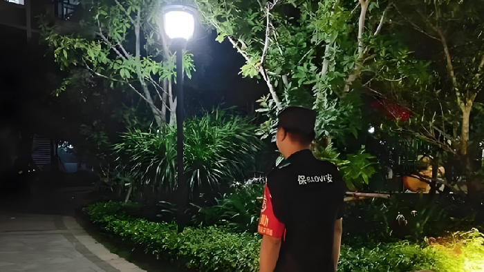 社区安全升级战：激光探测+智能联动，筑起24小时隐形防线
