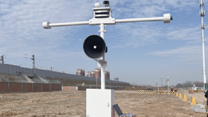 科技筑防线，安全护铁轨—铁路临近营业线大型机械防侵限报警系统