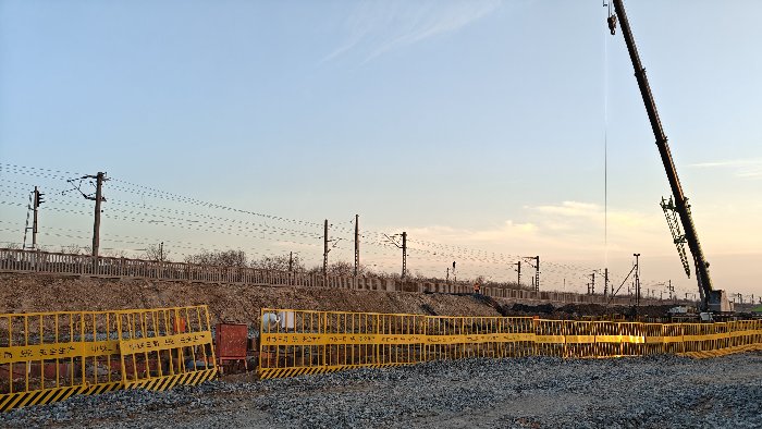 邯郸中铁三局列车接近报警系统现场案例图