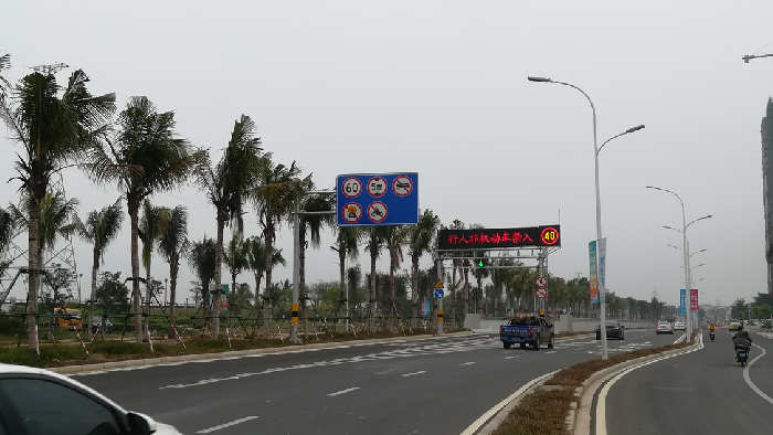 <b>智能激光守护交通要道，第二代超高激光对射为安全保驾护航</b>