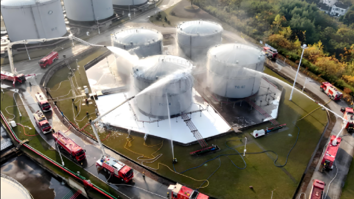 <b>智慧安防赋能化工园区，筑牢易燃易爆场景安全防线</b>